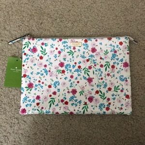 NWT Kate Spade Pouch Floral